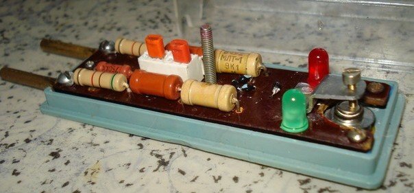 zelfgemaakte oplader