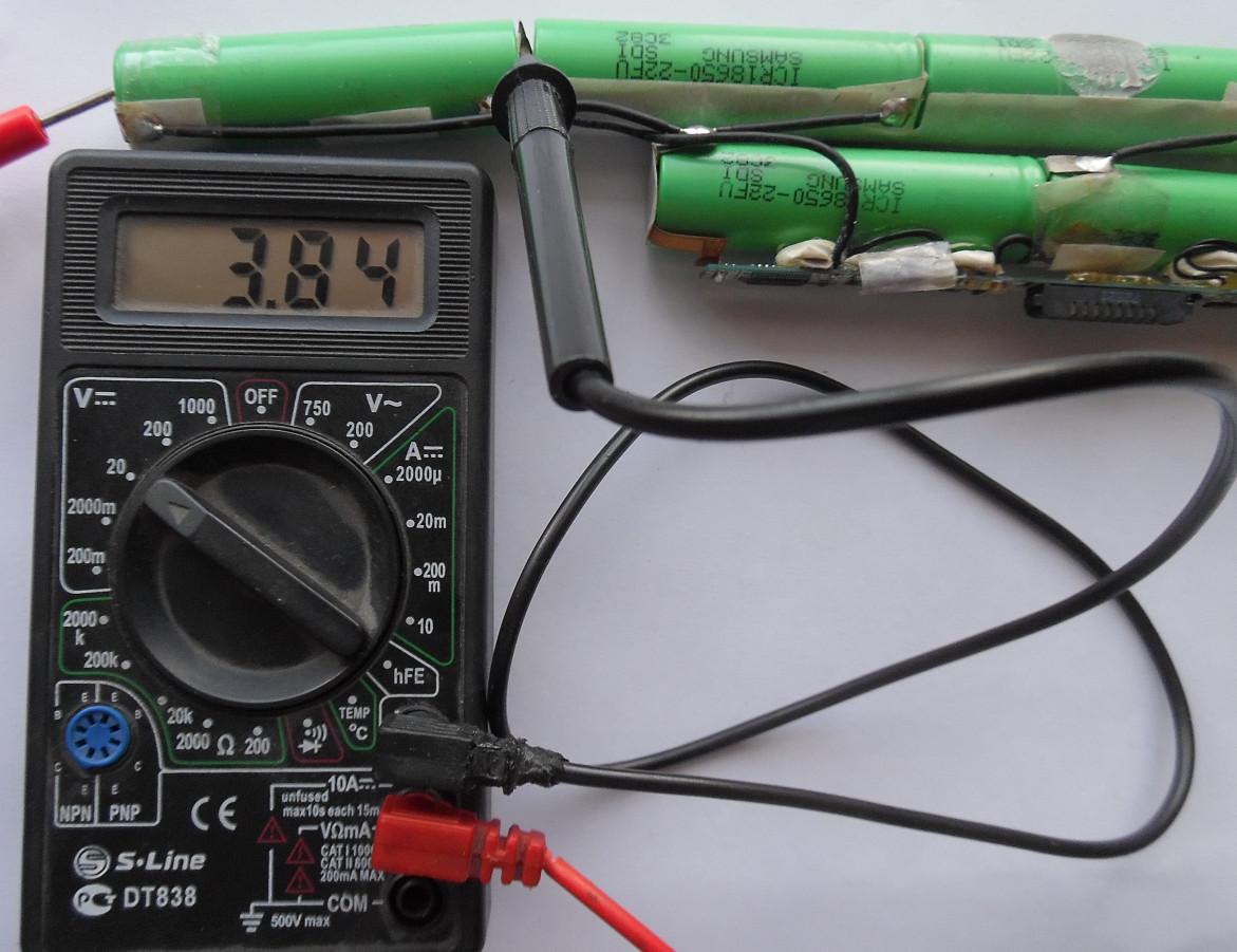 Phát hiện pin 18650 bằng máy kiểm tra