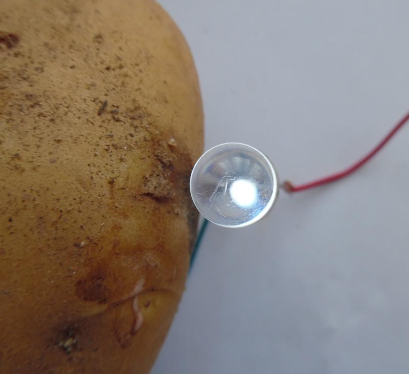 Đèn LED đang sáng