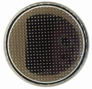 แบตเตอรี่ CR2050 มีคุณสมบัติอย่างไรบ้าง? มุมมองด้านหน้า