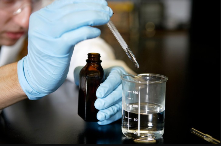 Trong pin có loại axit nào? Trong pin có loại axit nào?